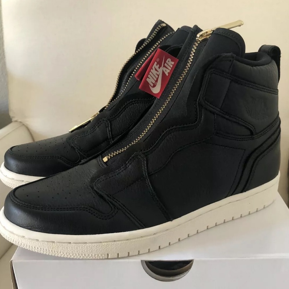 AIR JORDAN 1 WOMENS HIGH ZIP SIZE US BRAND NEW!
